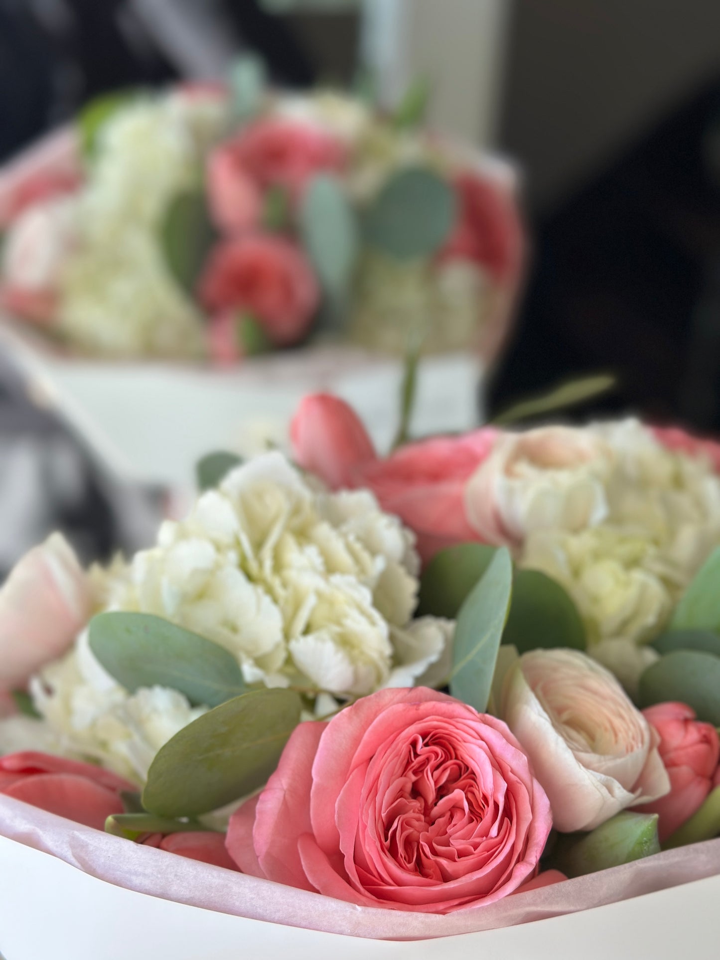 Blushing Elegance – Pink & White Bloom Bouquet