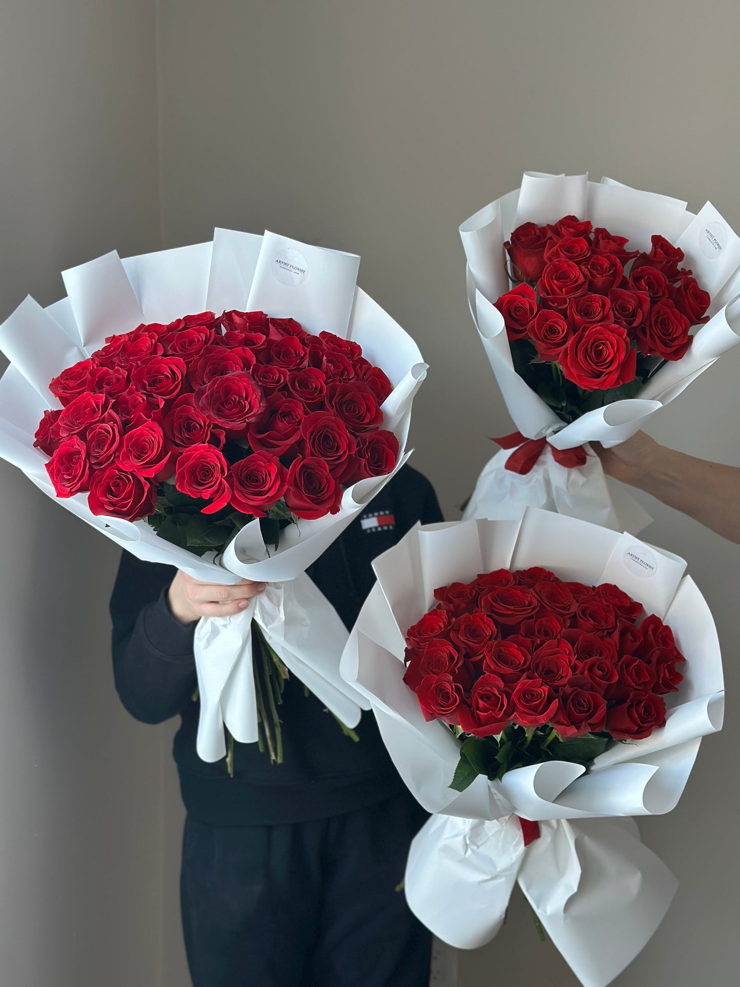 Classic Red Roses Bouquet – 15, 25 or 35 Stems