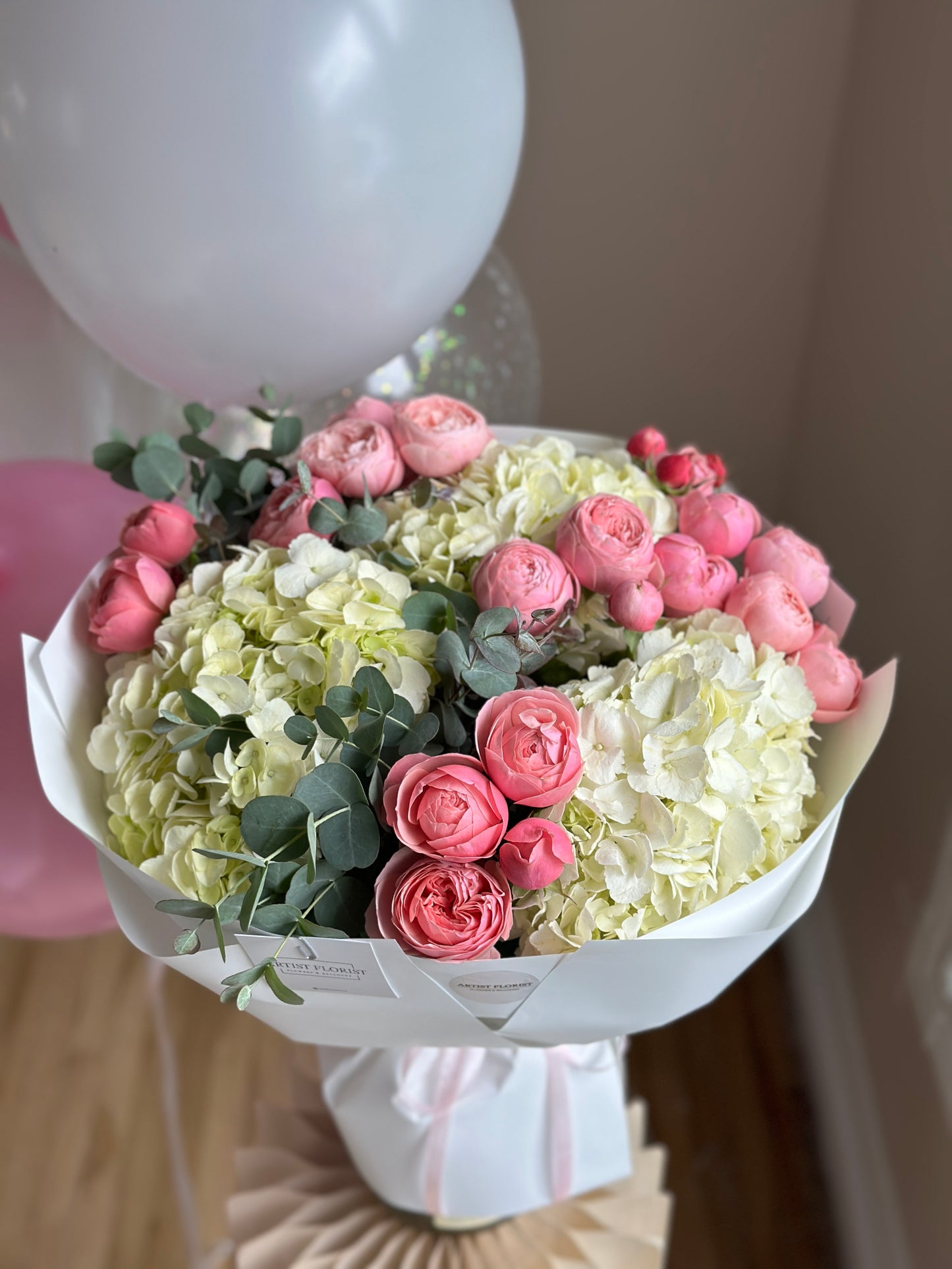 Elegant Peony Rose & Balloon Set | Fresh Flower Delivery Winnipeg