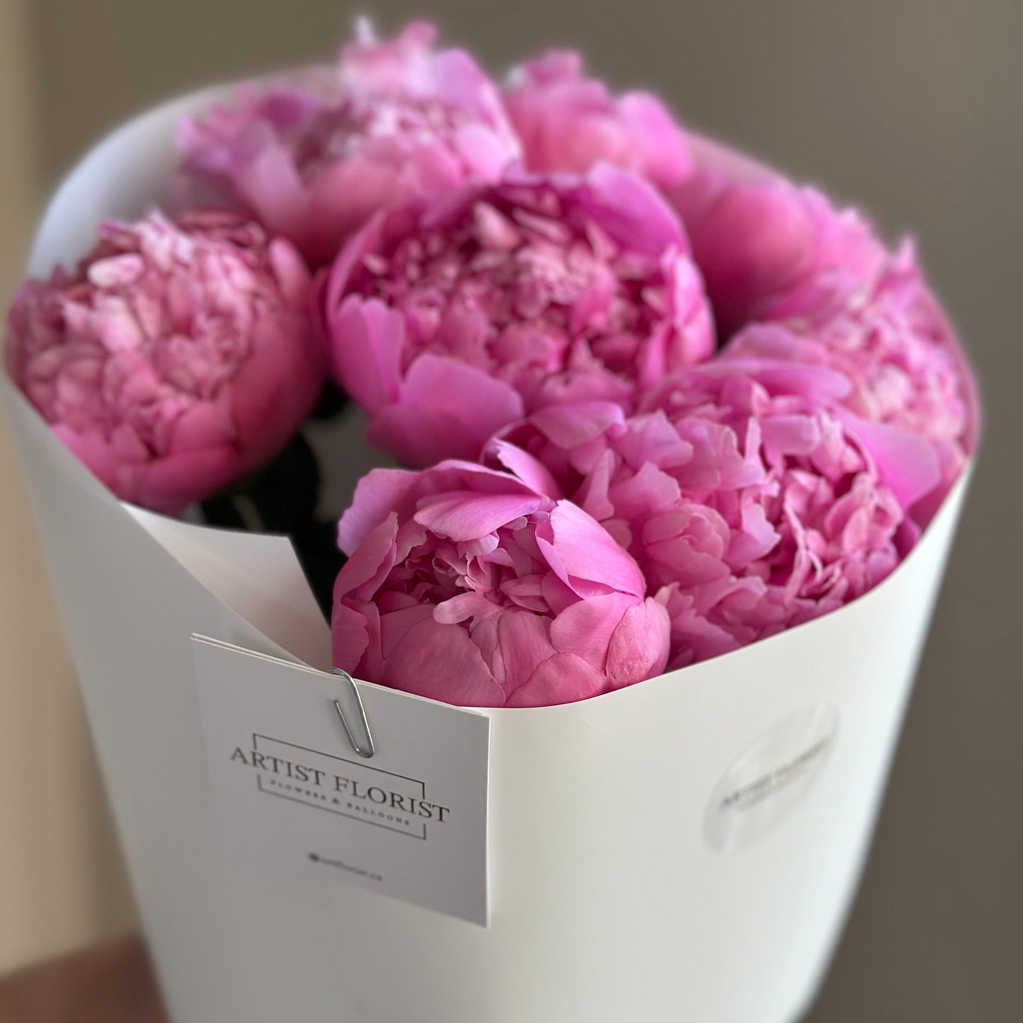 Sweet Blush – 8 Pink Peonies Bouquet