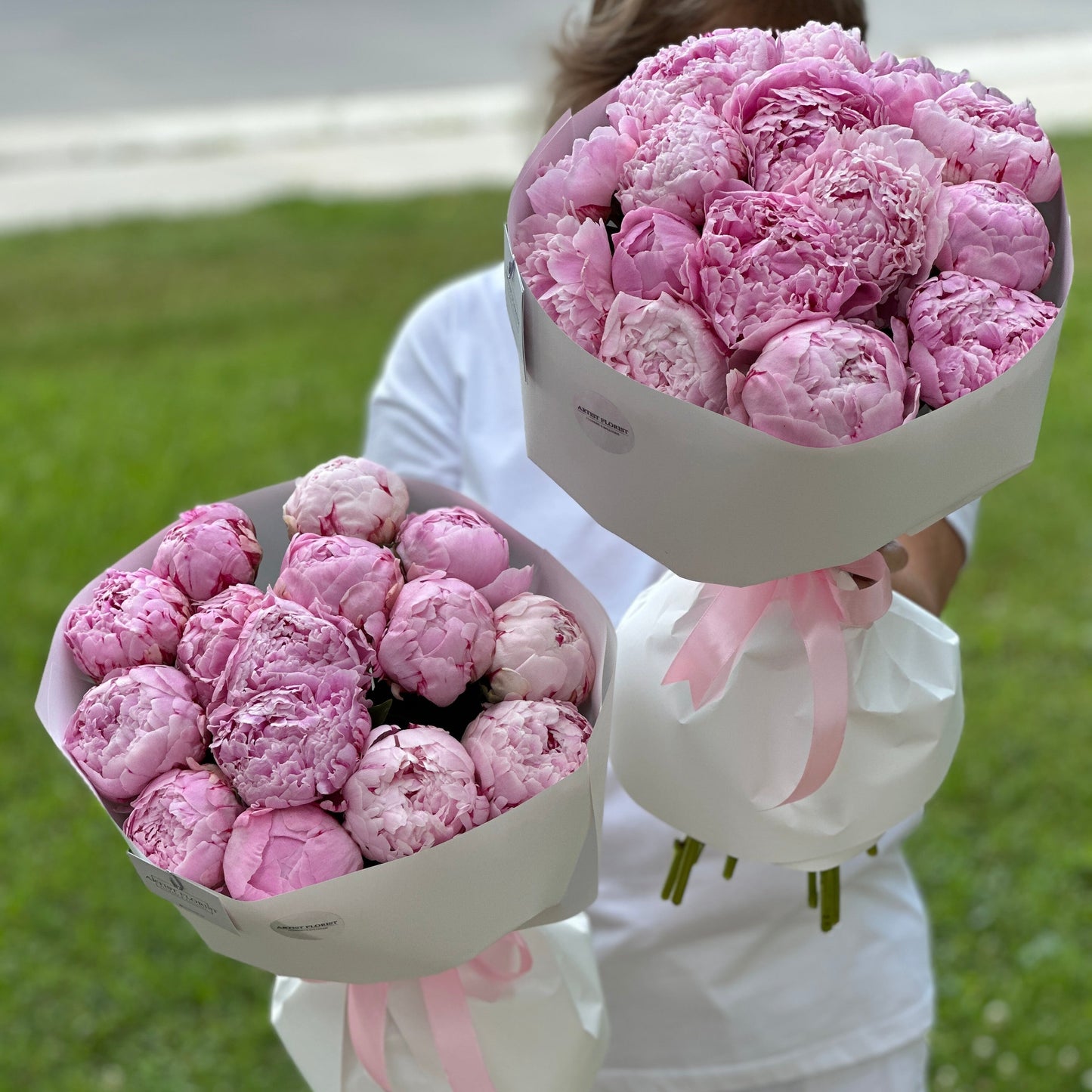 Sarah Bernhardt Peony Bouquet – 15 Pink Peonies