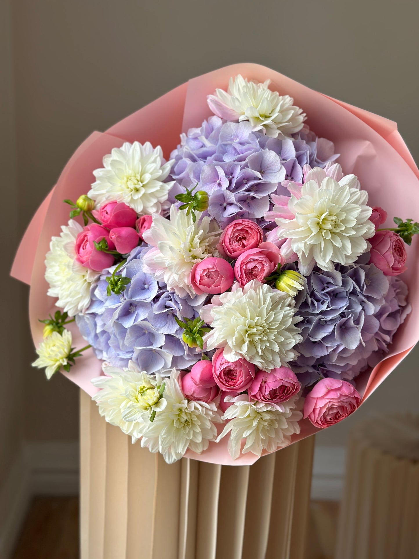 Seasonal Designer’s Choice Bouquet