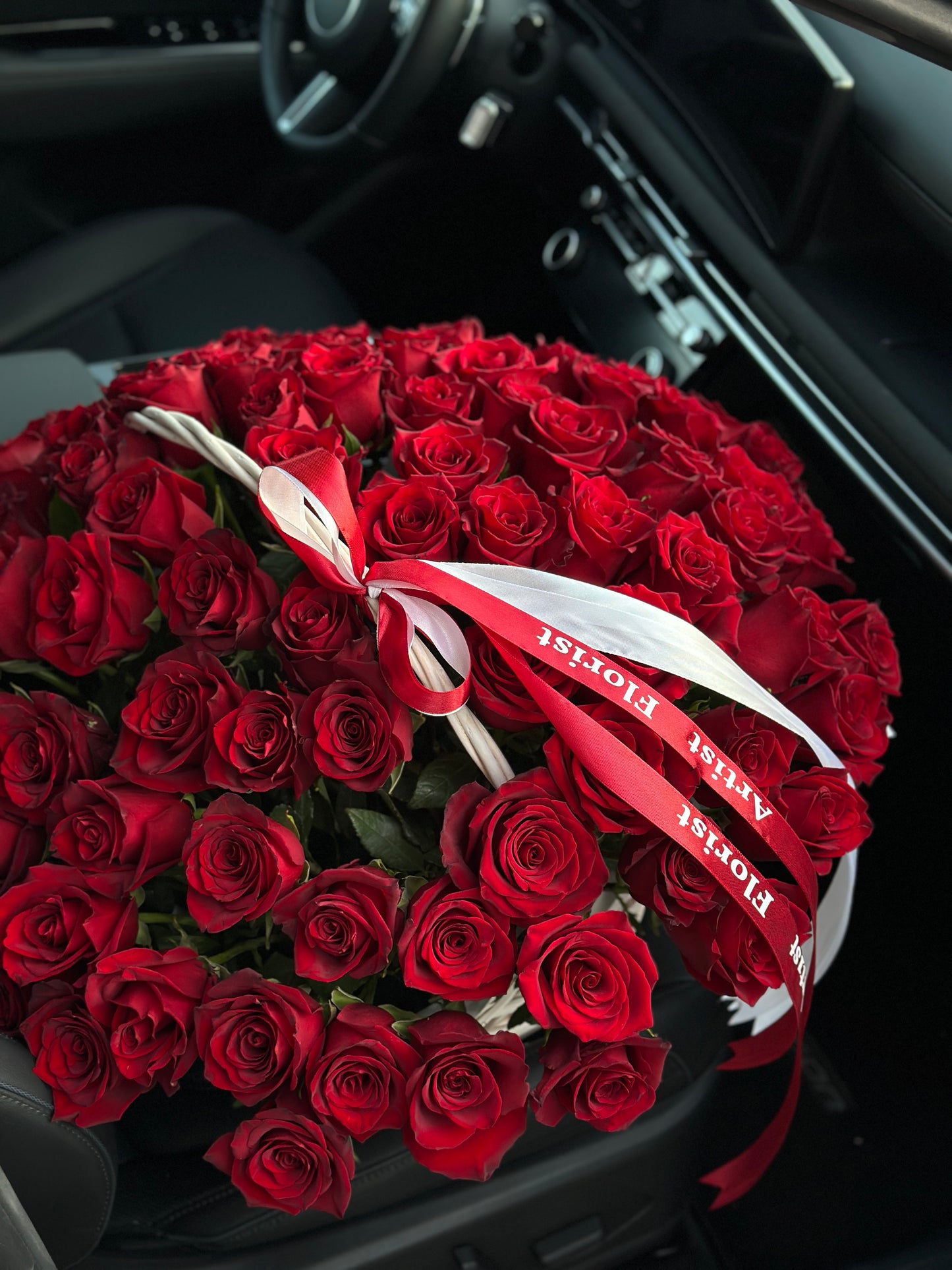 100 Red Roses in Basket – Luxury Romantic Flowers | Winnipeg Delivery