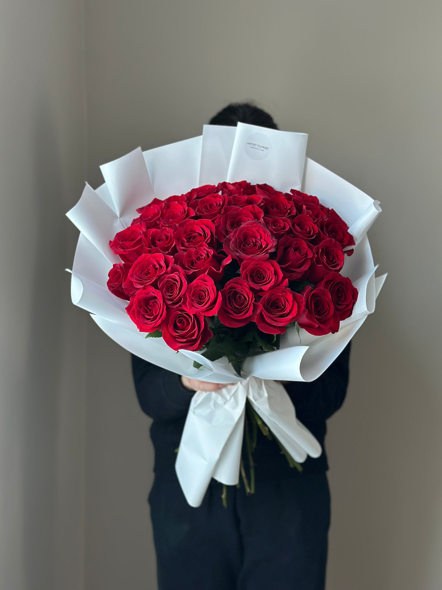 Classic Red Roses Bouquet – 15, 25 or 35 Stems