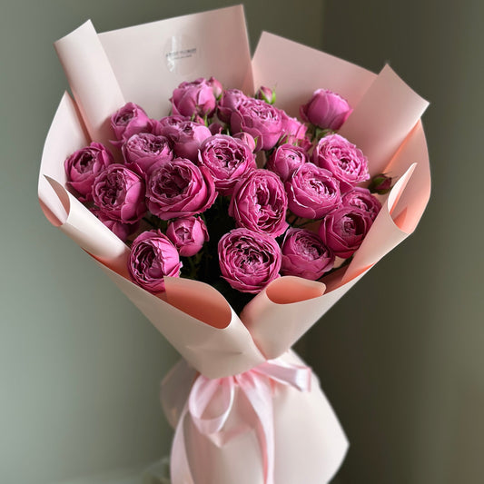 Blush Garden- Spray Garden Rose Bouquet
