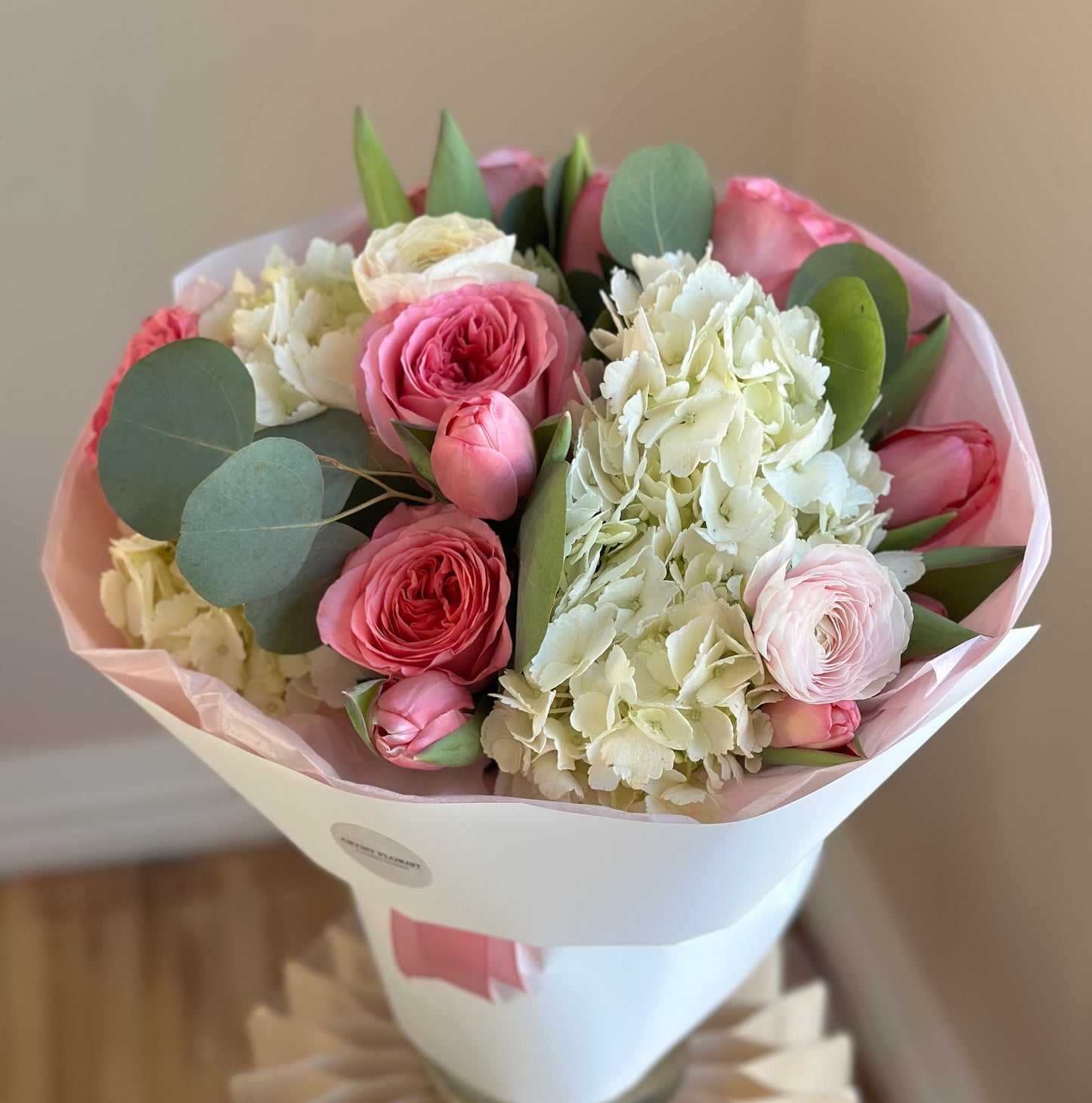 Blushing Elegance – Pink & White Bloom Bouquet