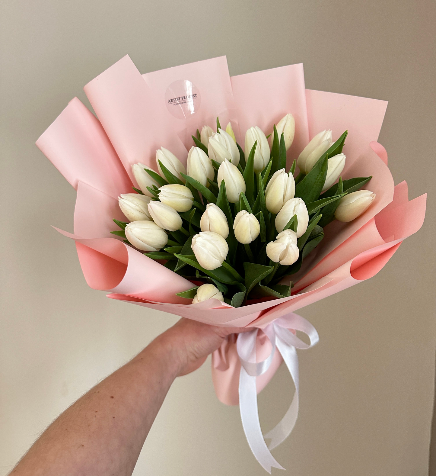 25 Fresh White Tulips