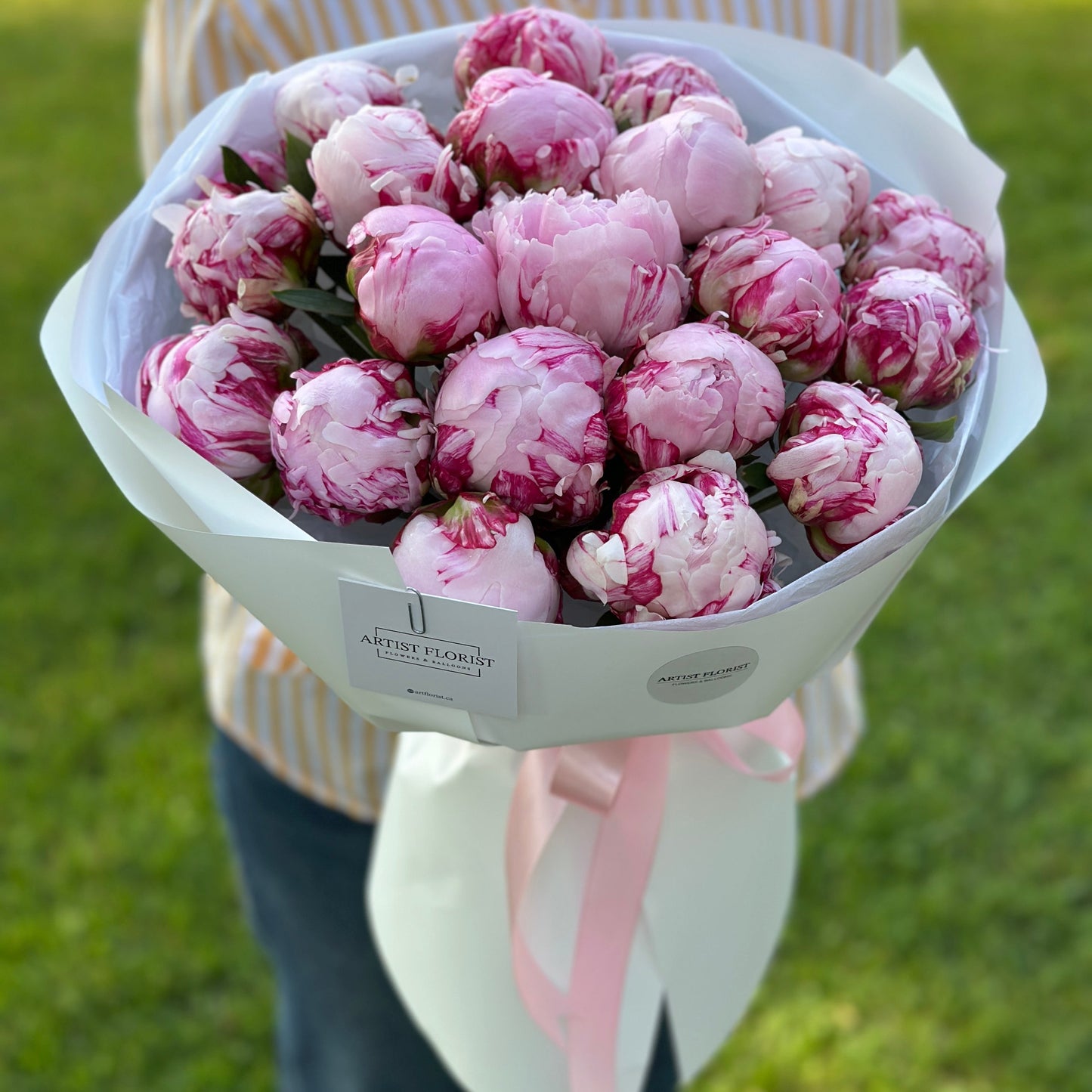 Sarah Bernhardt Peony Bouquet – 19 Pink Peonies