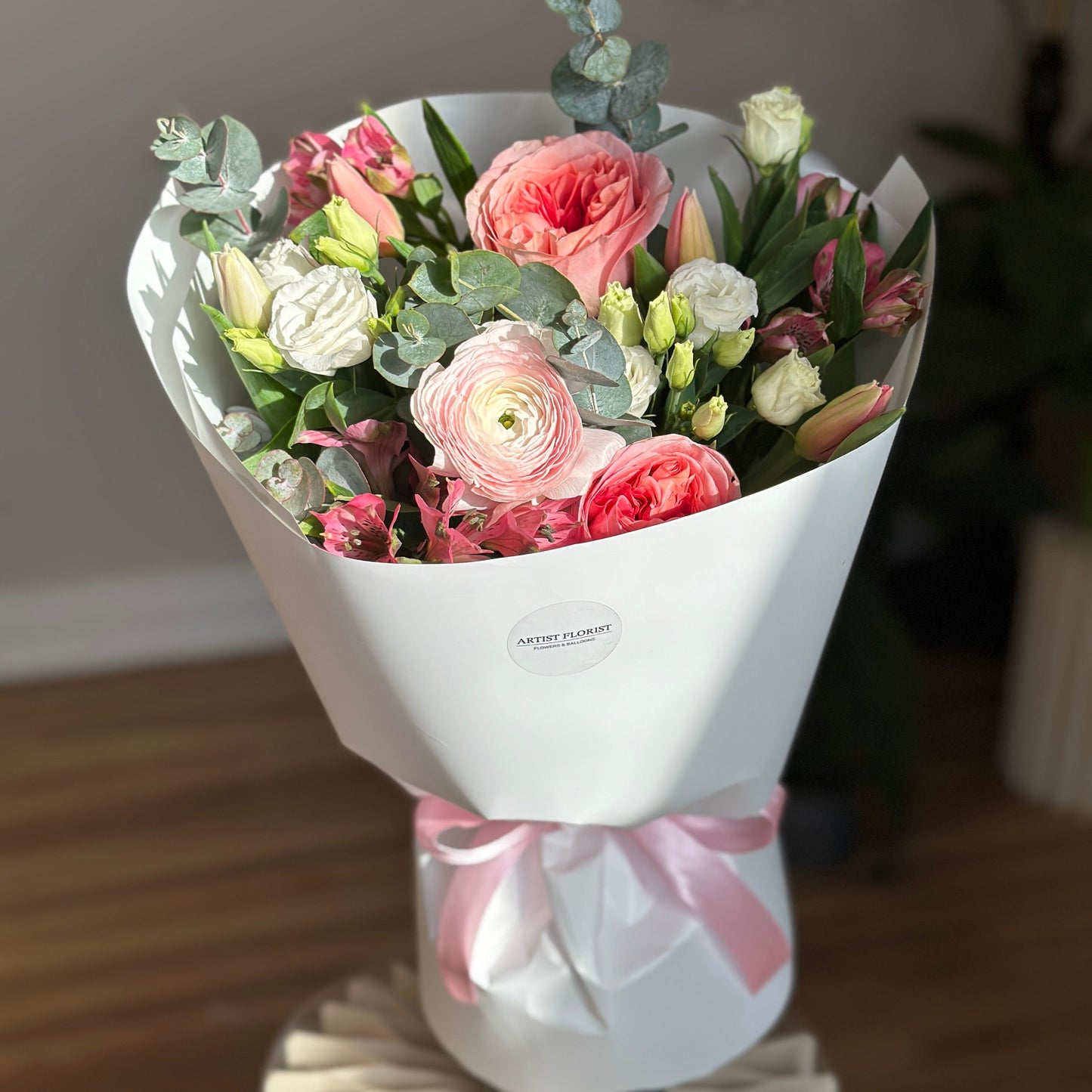 Dreamy Afternoon - Ranunculus, Roses, Alstromeria, Lisiantus Bouquet