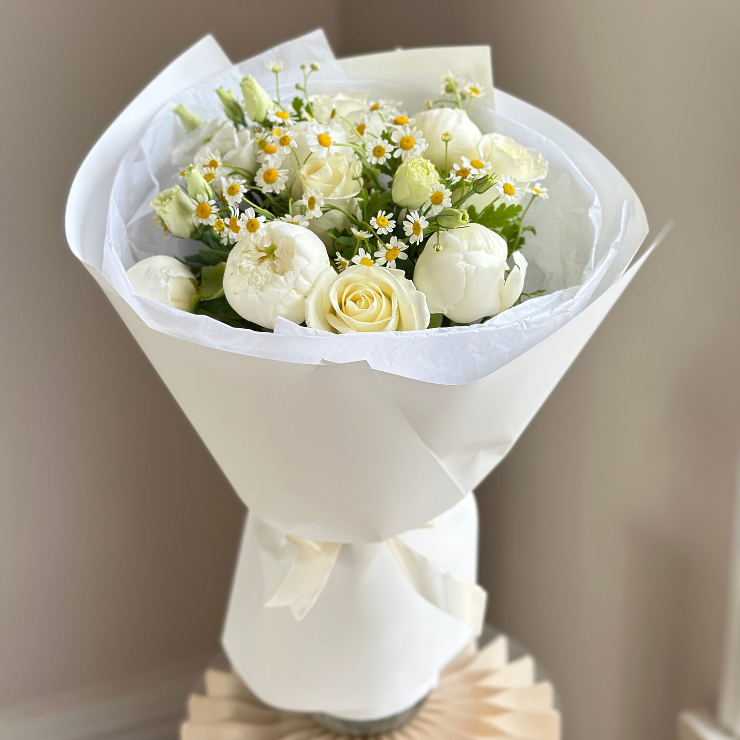 Ivory Garden – White Peony Luxury Bouquet