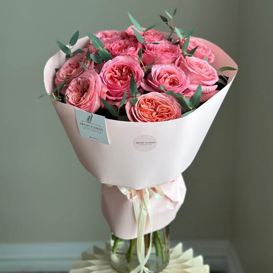 Dozen Garden Roses with Eucalyptus – Elegant Bouquet