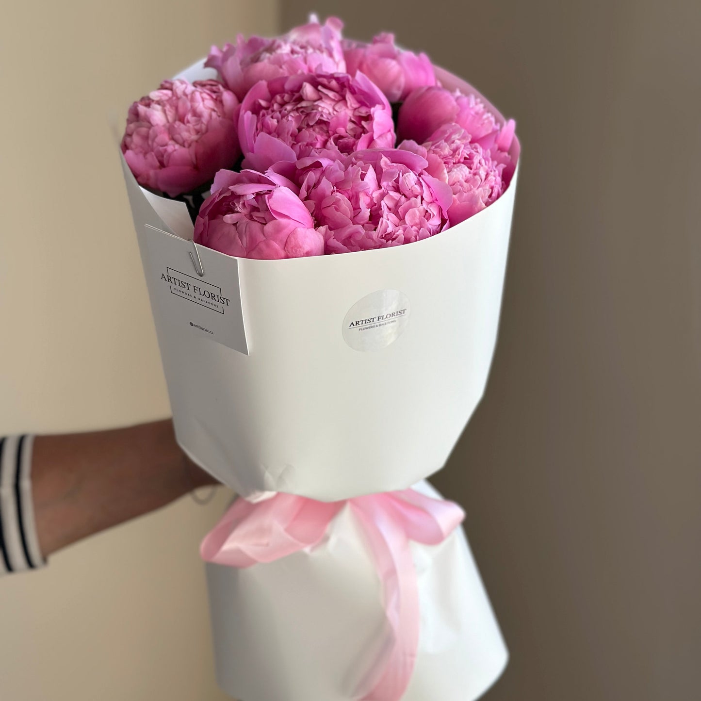Sweet Blush – 8 Pink Peonies Bouquet