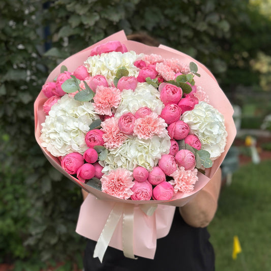 Blush Melody – Fragrant Bouquet in Soft Pink Tones