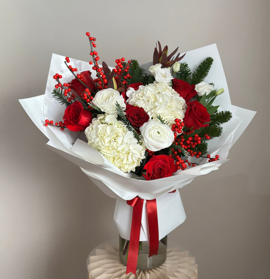 Red Frost Magic – Festive Red & White Signature Bouquet